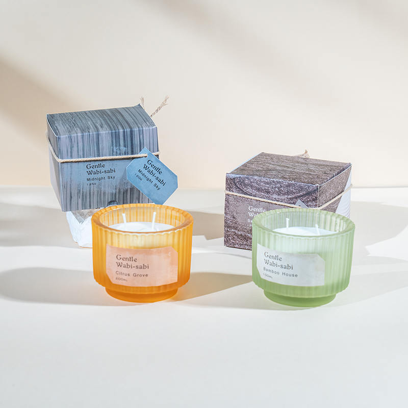 Cupán coinneal gloine cruinn le stripes ingearacha coinnle scent - díoltóir coinneal céir éicea soighe