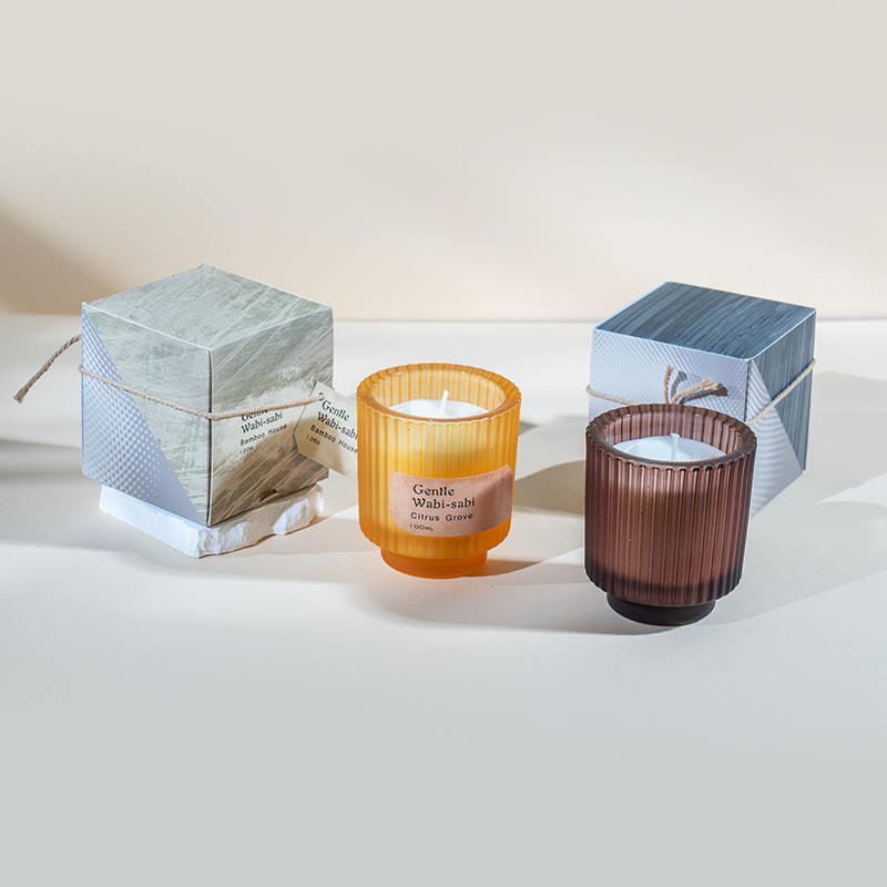 Cupán coinneal gloine cruinn le stripes ingearacha coinnle scent - díoltóir coinneal céir éicea soighe