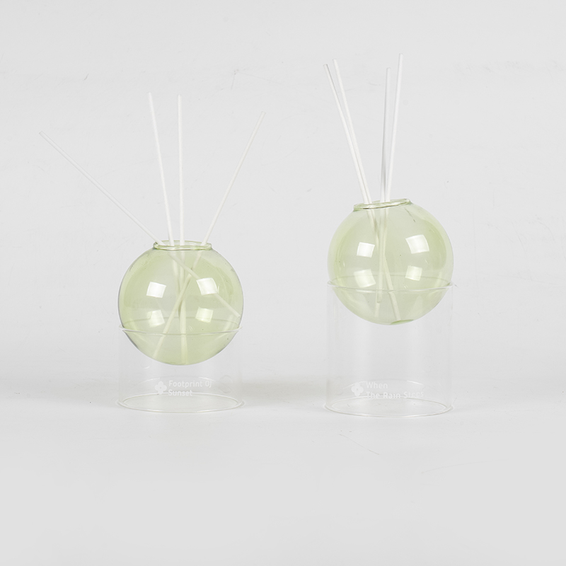 Bonn gloine soiléir, cumhartheiripe stílithe diffuser giolcach de chineál liathróid ghloine