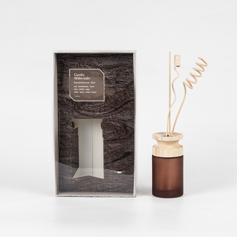 Difuser giolcach préimhe fleascán gloine ard-sorcóireach le díoltóir difuser bata-cumhra adhmaid