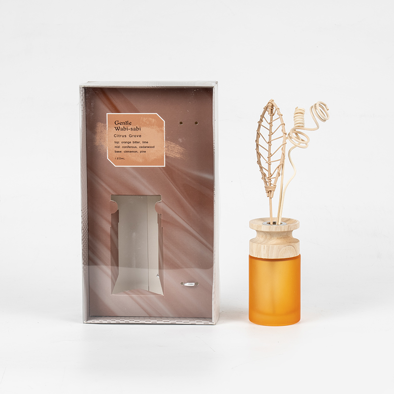 Difuser giolcach préimhe fleascán gloine ard-sorcóireach le díoltóir difuser bata-cumhra adhmaid