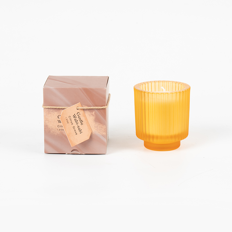 Cupán coinneal gloine cruinn le stripes ingearacha coinnle scent - díoltóir coinneal céir éicea soighe